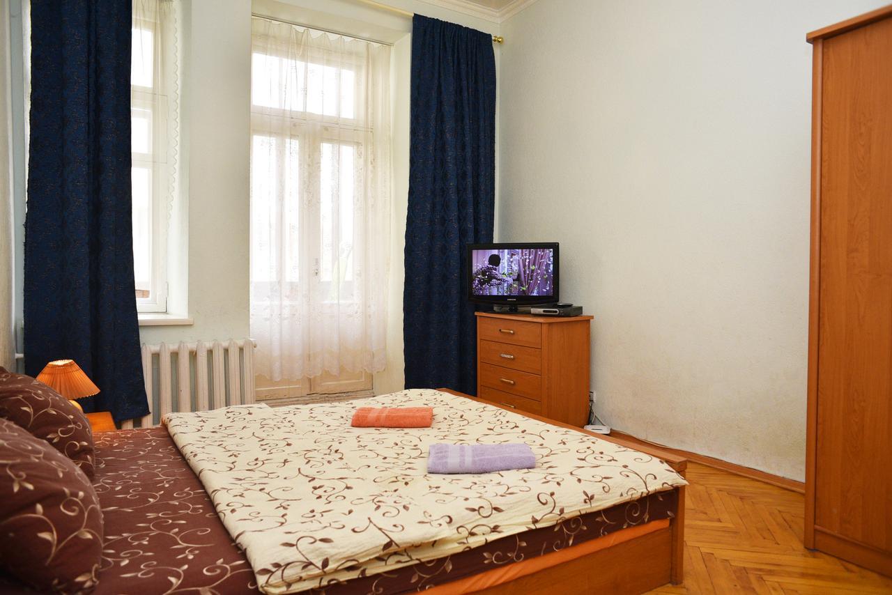 Квартира По Улице Сечевых Стрельцов,14А キエフ エクステリア 写真